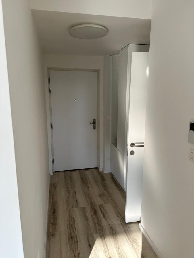 Ein Park Apartment With Free Parking Bratislava Eksteriør bilde